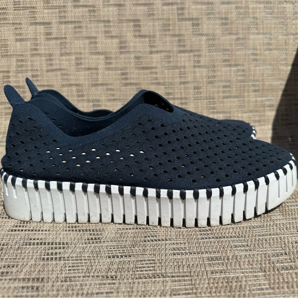 ILSE JACOBSEN slip on